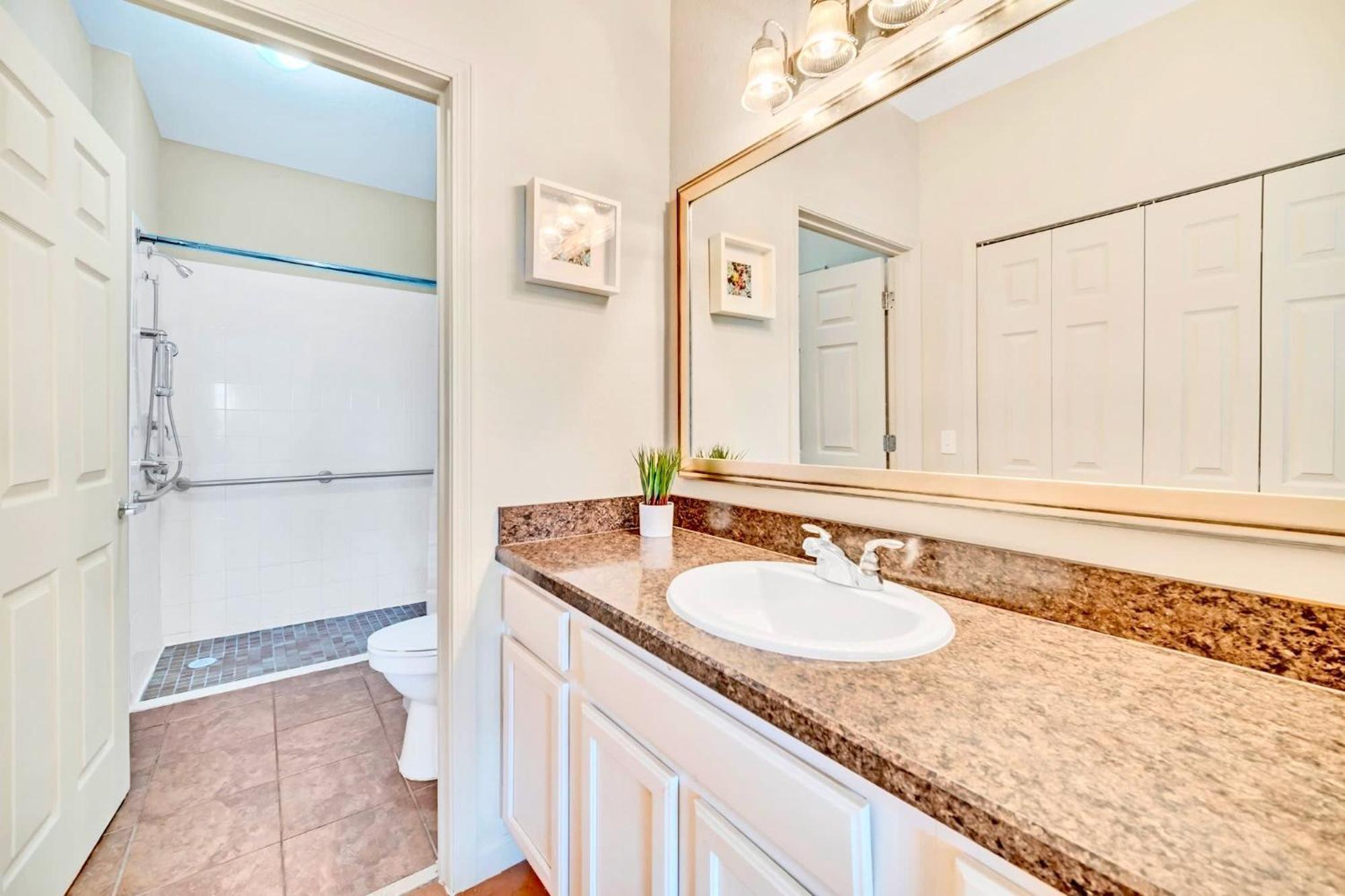 Spacious 2Br Condo With Pool & Hot Tub, Near Disney! Orlando Exteriör bild